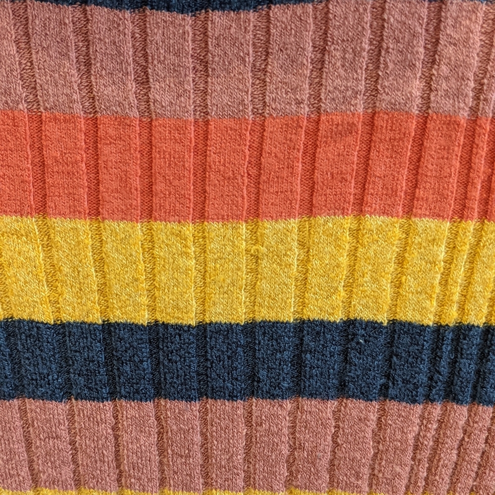 Cropped multi colored sweater - Picture 6 of 8